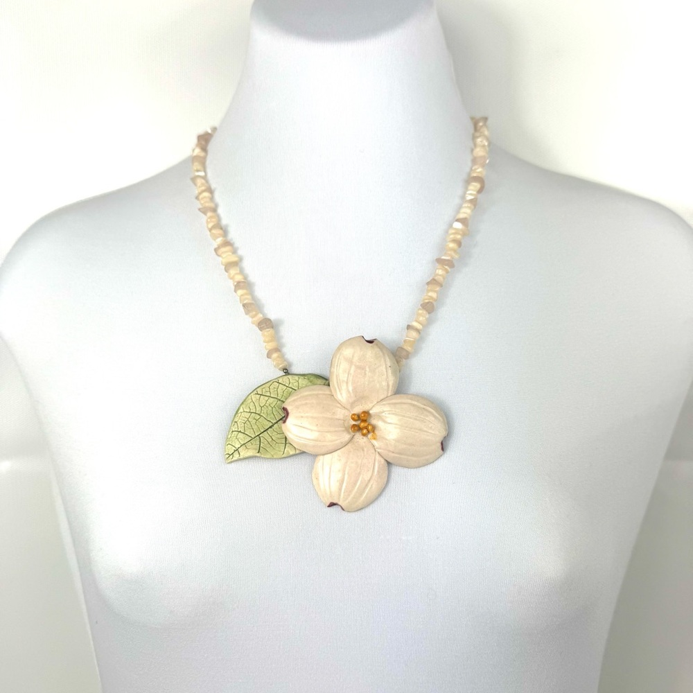 Vintage porcelain artisan handmade flower pendant necklace by Carol Halmey